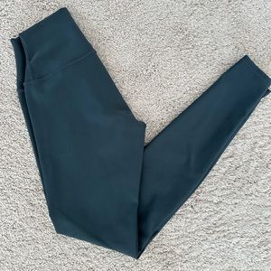 Alo yoga airlift anthracite, XS, full length